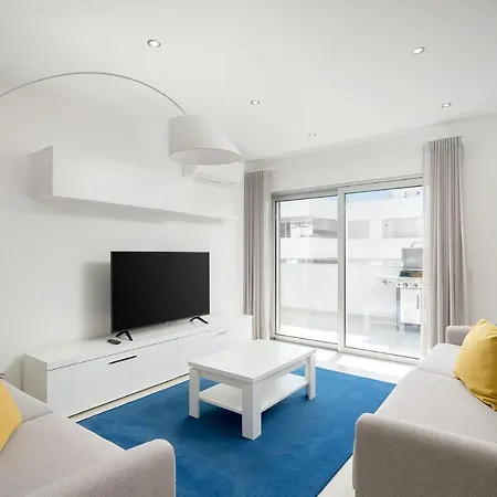 2 Bed In